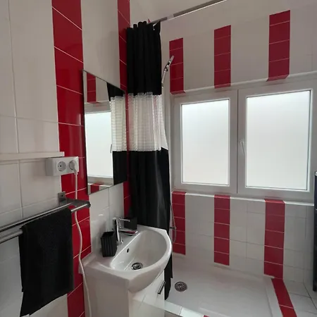 Sardine Sanctuary - The Cozy Ferienhaus Ferrel (Leiria)