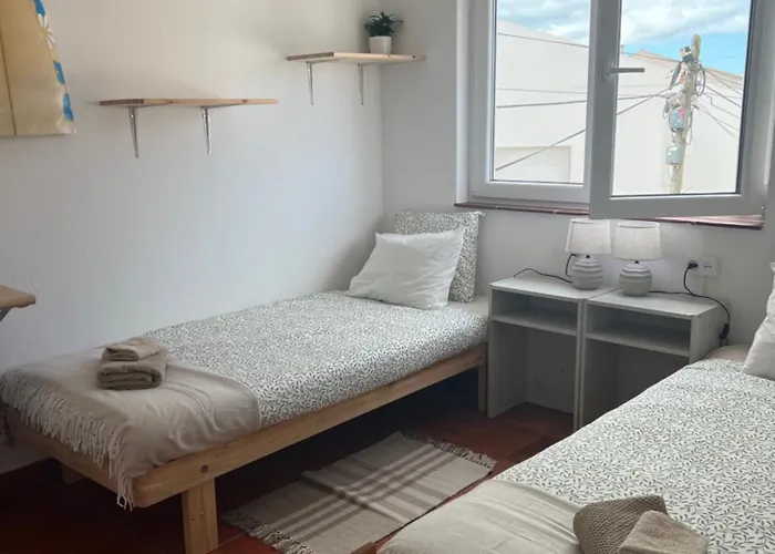 Sardine Sanctuary - The Cozy Ferrel (Leiria)